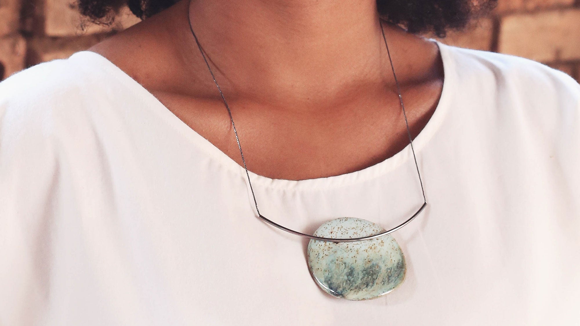 Necklines vs Necklaces: 6 Ideas to Perfectly Pair Them
