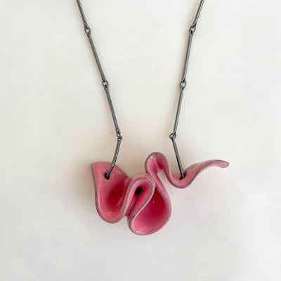 Linda Necklace | Carnation Pink