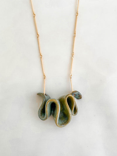 Linda Necklace | Pearl Green